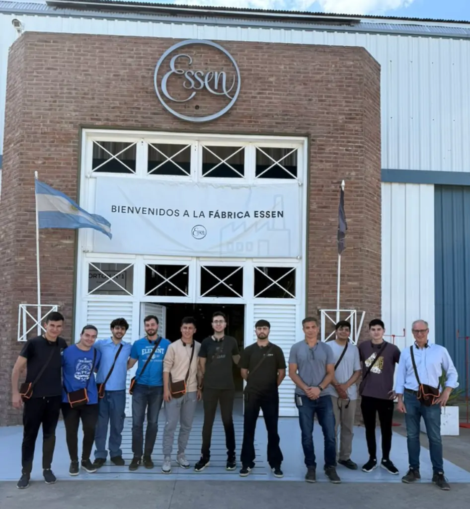 Visita técnica educativa a la empresa Essen Aluminio SA